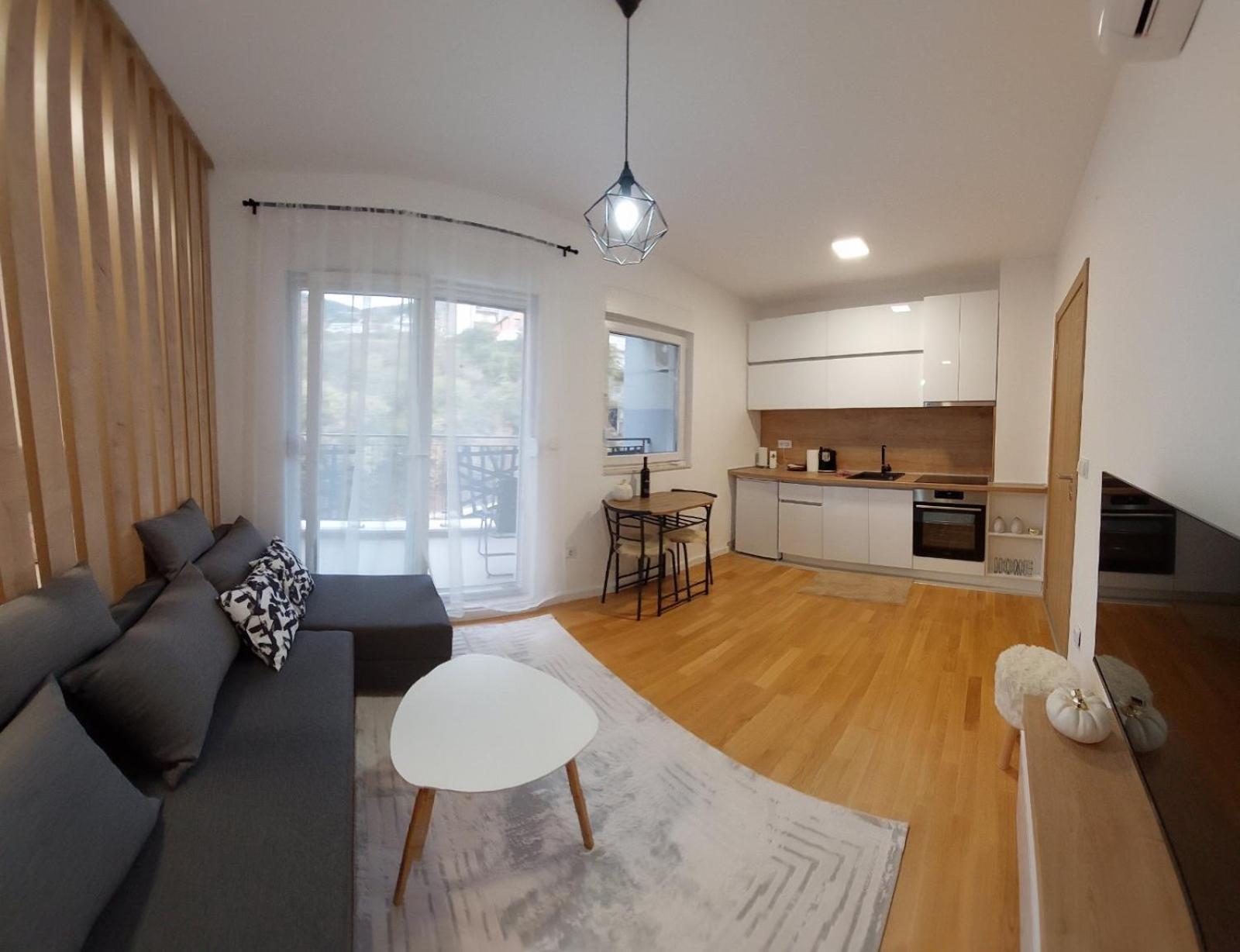Apartman Enem Мостар Екстериор снимка